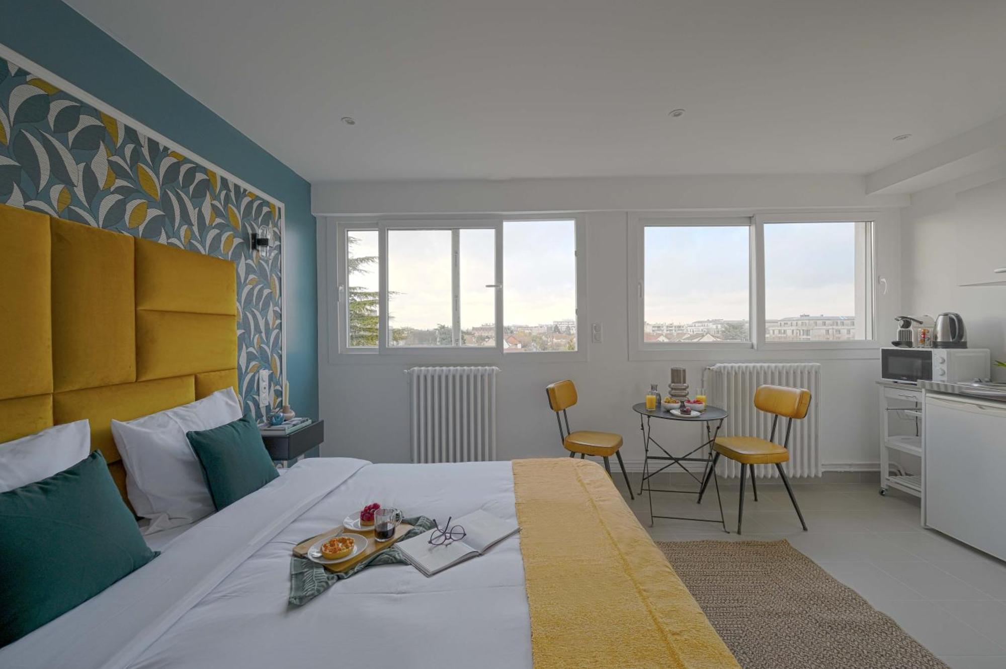 Modern Bright Apartment In Appart'Hotel Сен-Мор-де-Фоссе Екстер'єр фото